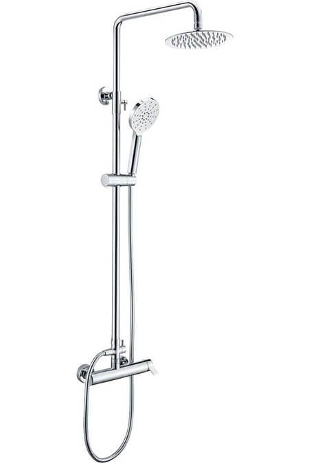 Sistema de ducha cromado con cabezal de ducha tipo lluvia y ducha de mano.