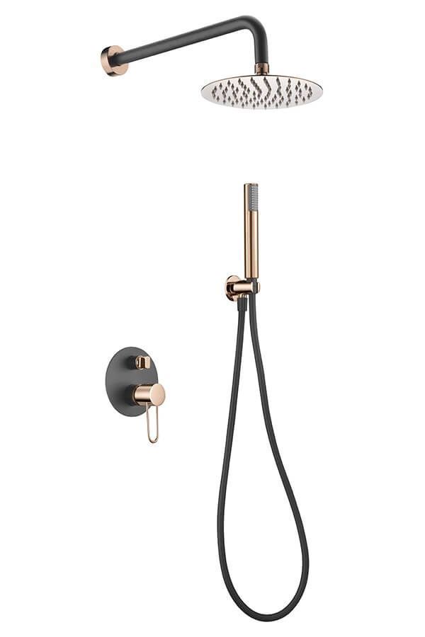 Conjunto de grifería de ducha en color negro y oro rosa con cabezal de ducha superior y ducha de mano.