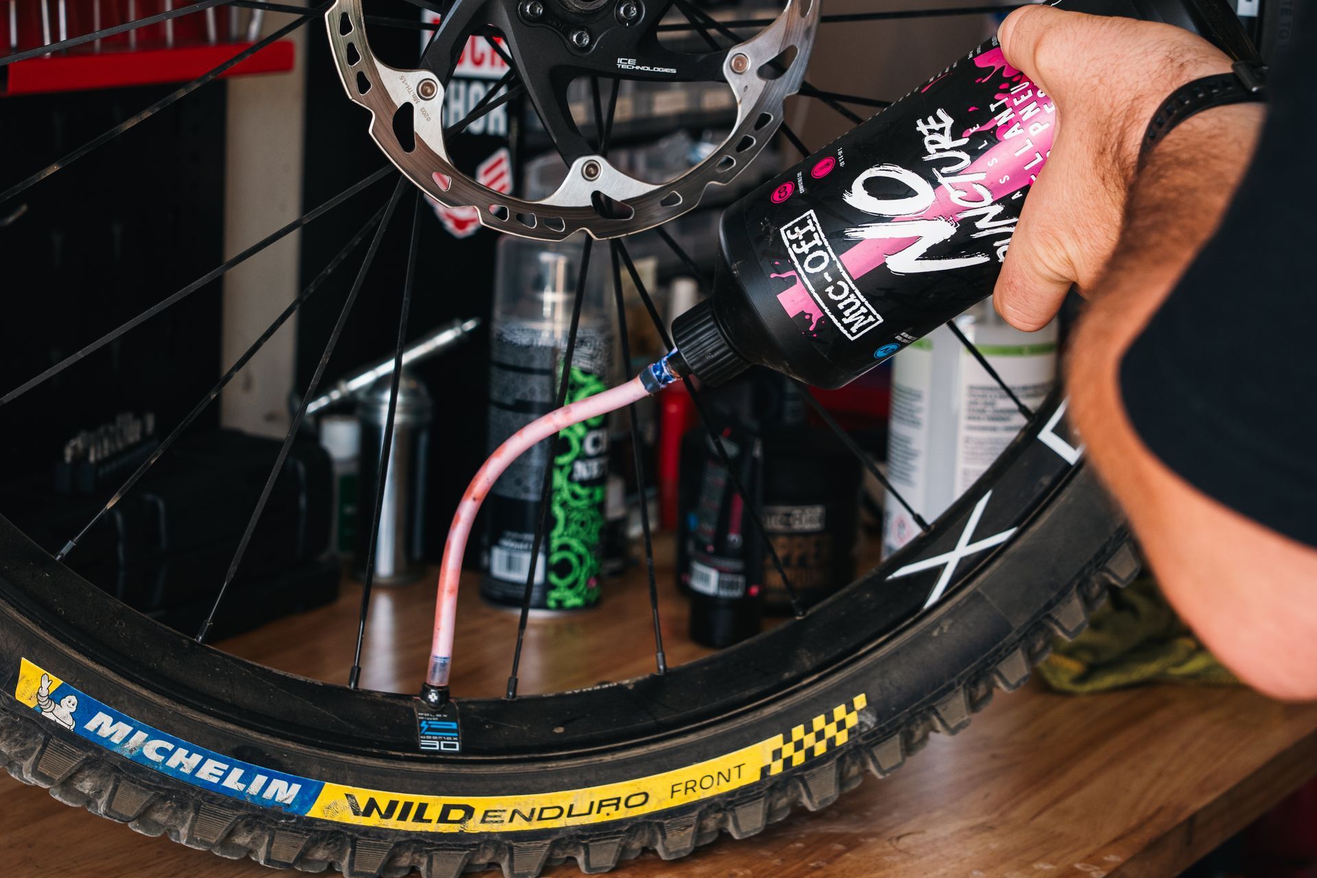 Montage pneu tubeless
