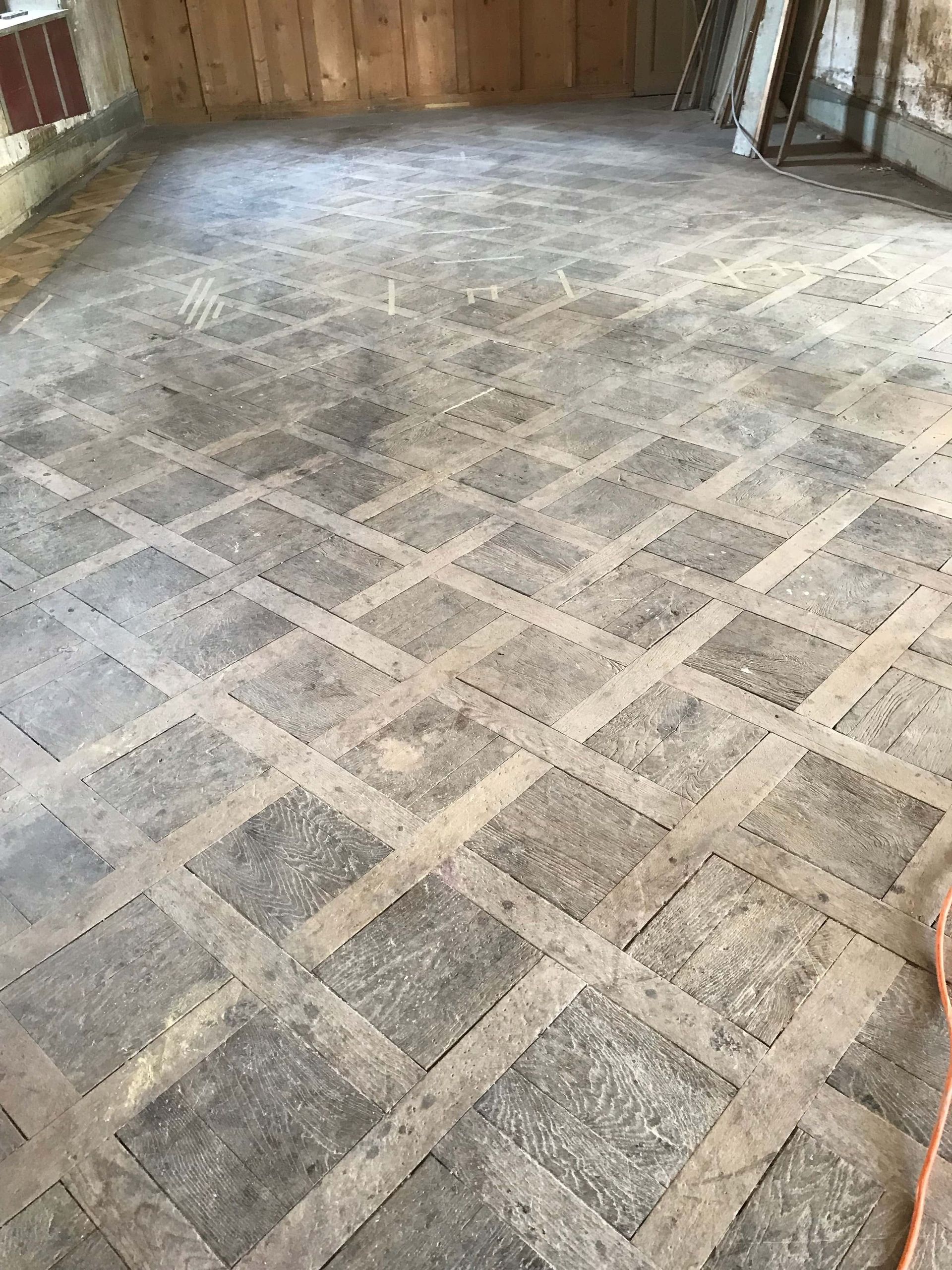 Alain Tornare: vente, pose & entretien de parquets