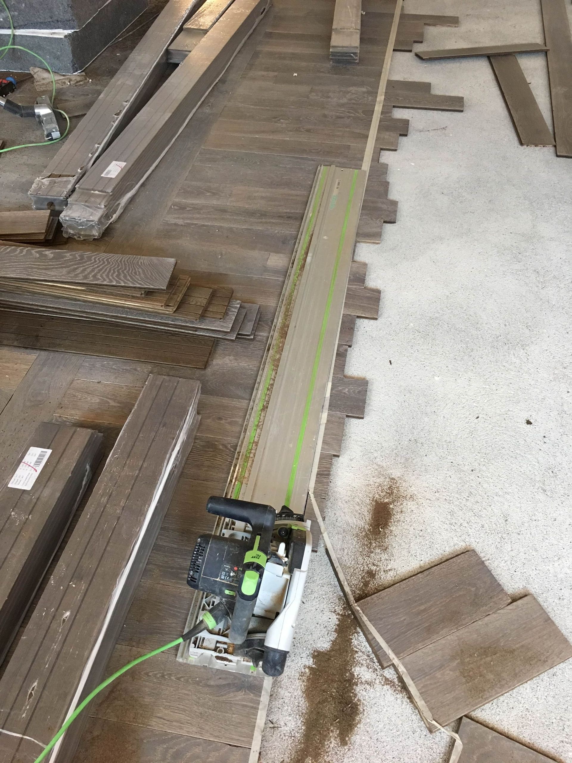 Alain Tornare: vente, pose & entretien de parquets