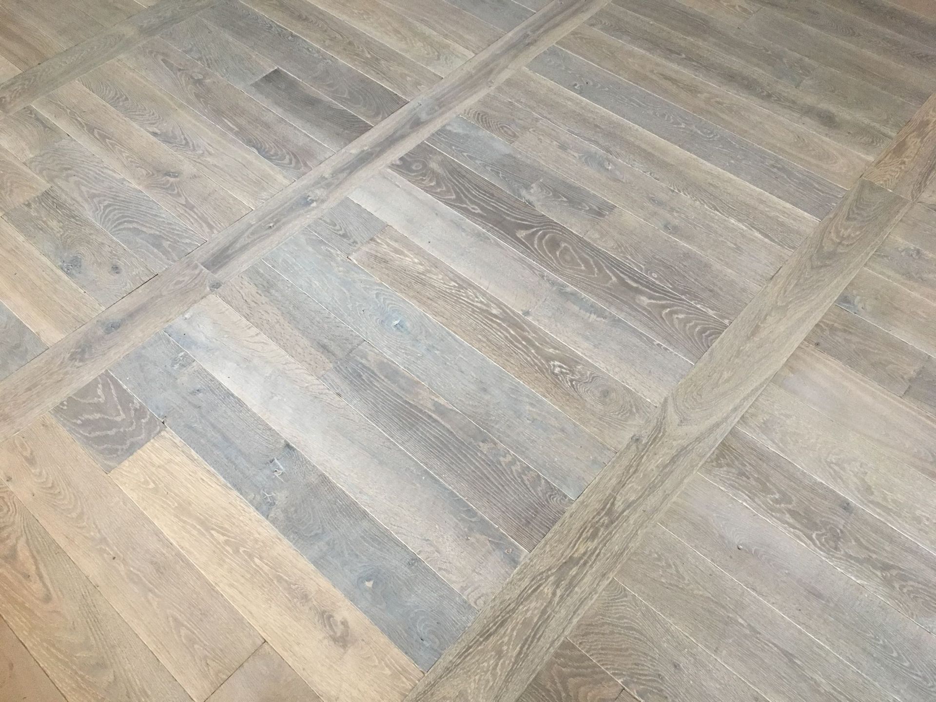 Alain Tornare: vente, pose & entretien de parquets