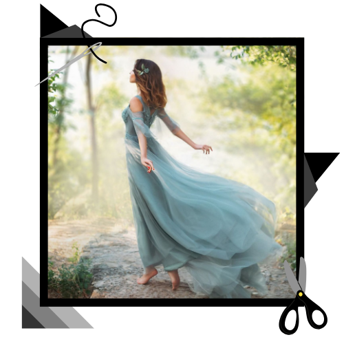Mujer con un vaporoso vestido azul dando vueltas al aire libre en un jardín suave y soleado.