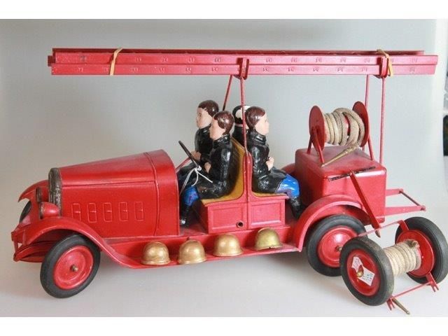 Camion de pompiers Citroën de 1927.