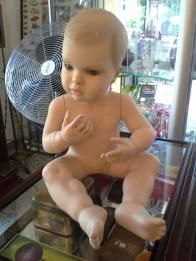 Mannequin enfant.
