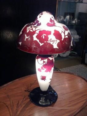 Spectaculaire lampe champignon art nouveau de Degué, France.
