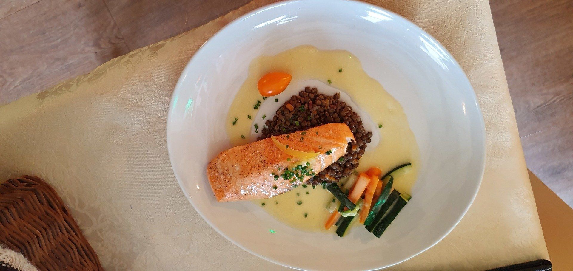 Saumon avec lentilles