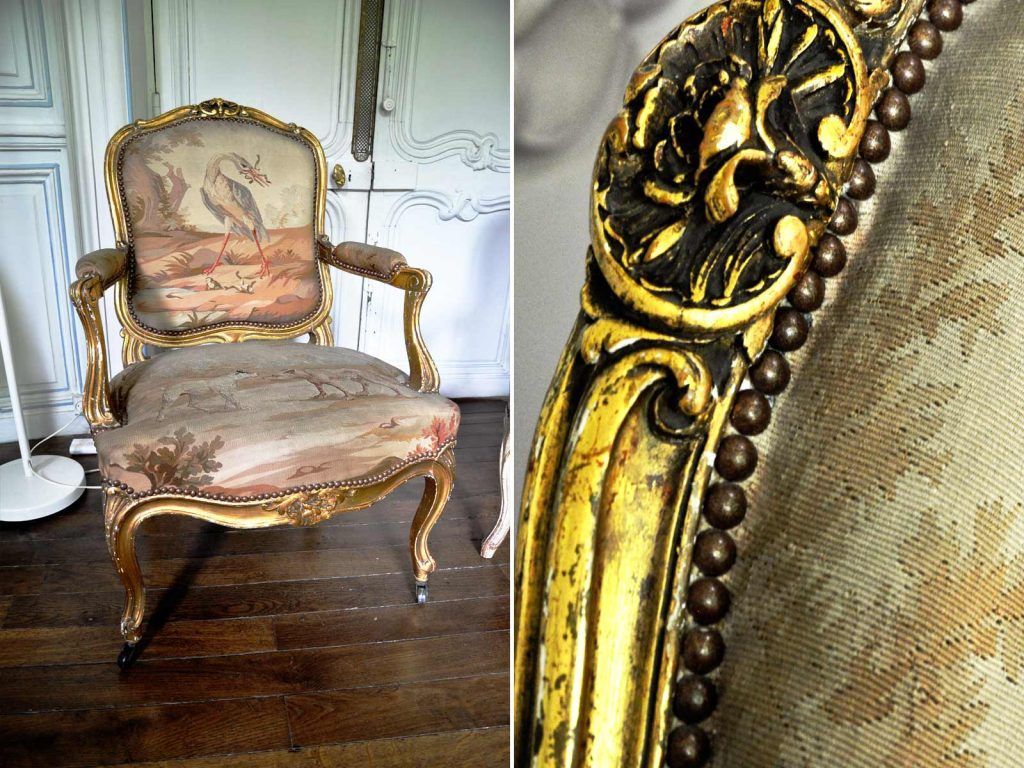 Photo de fauteuil ancien avec dorure.