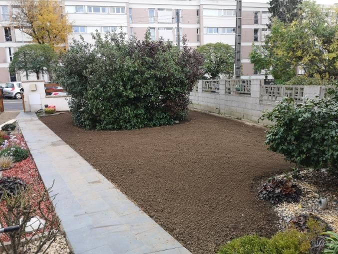 Allée jardin entrée