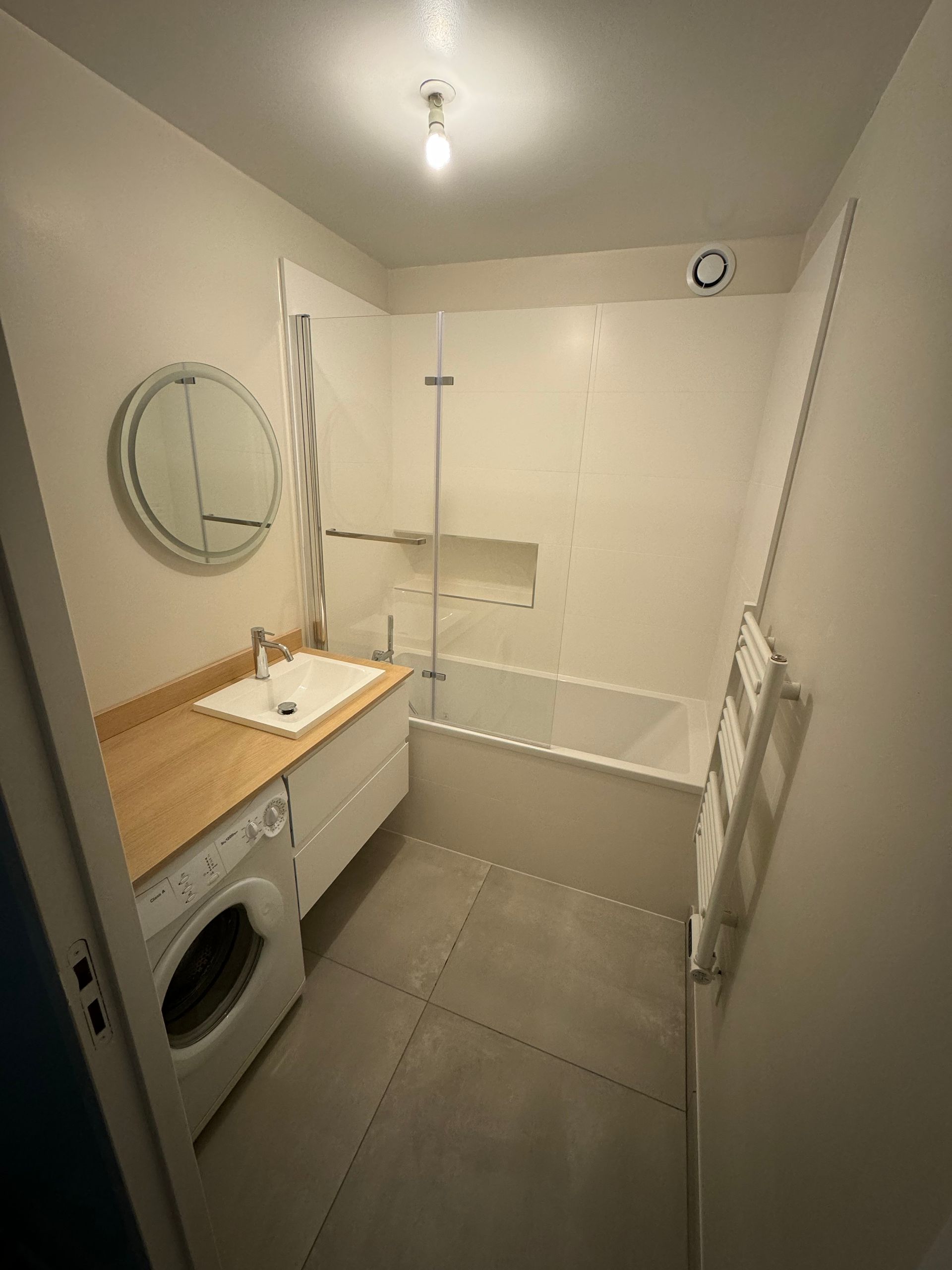 Rénovation salle de bains avec baignoire