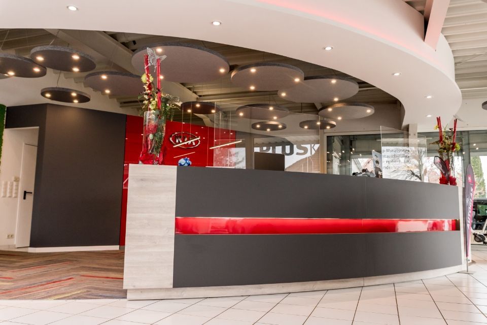 Empfangstresen von der Tischlerei Schlatel