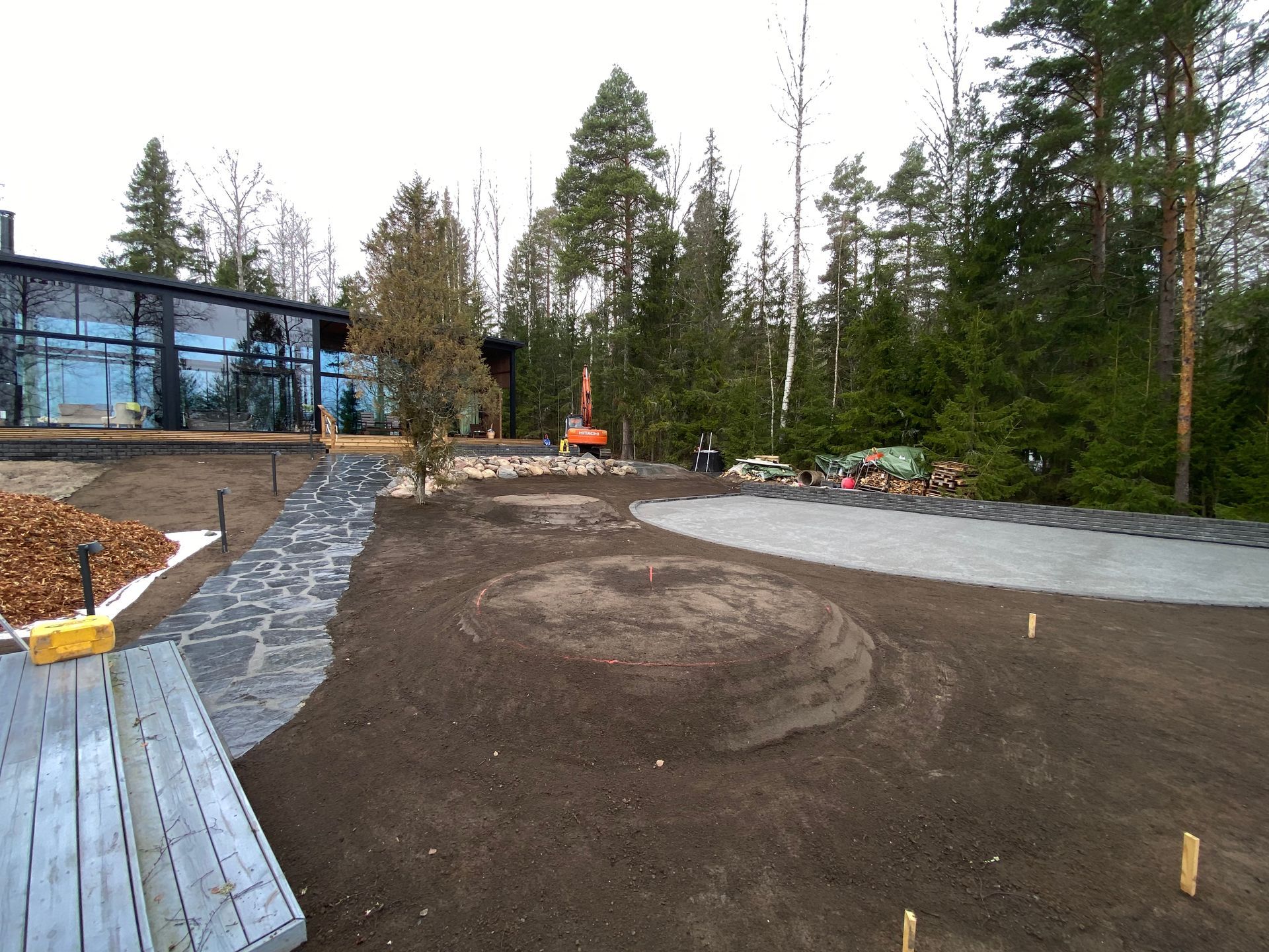 Luo Alt-tekstitunnisteet hakukoneoptimointia ja saavutettavuutta varten. 