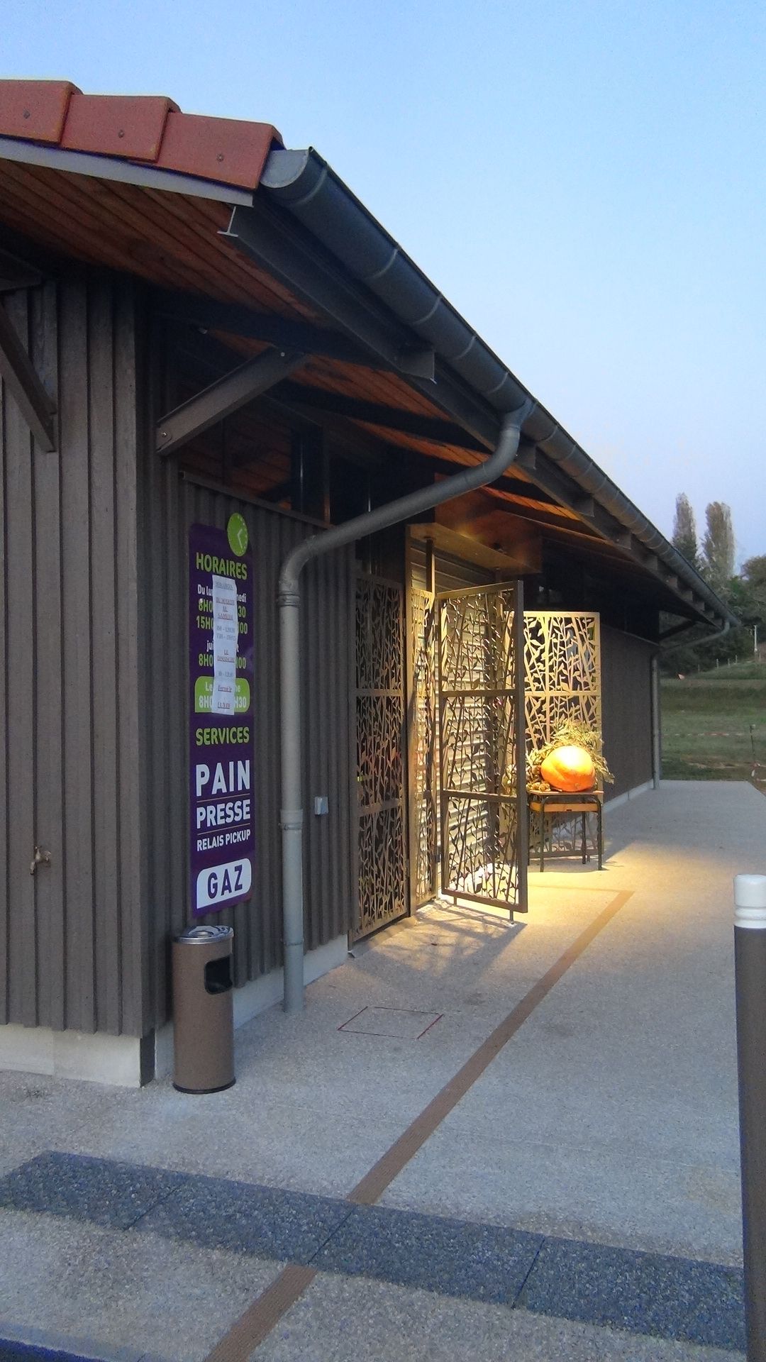 Façade enseigne Proxi