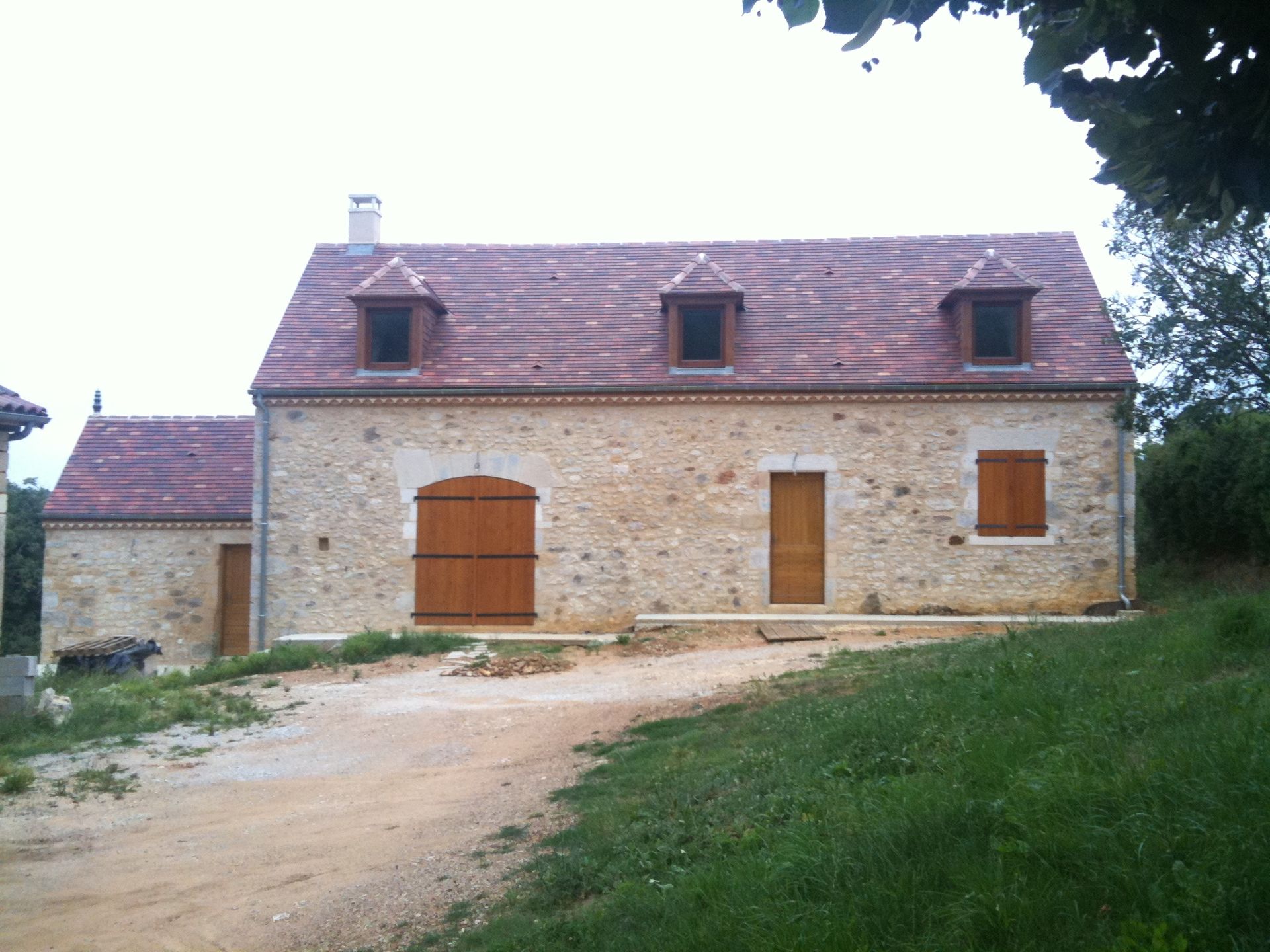 Maison rénovée sans véranda