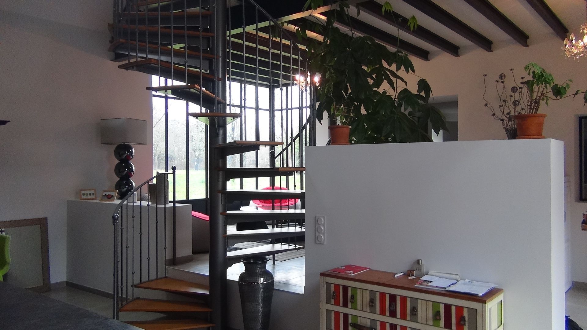 Escalier en fer rénovée