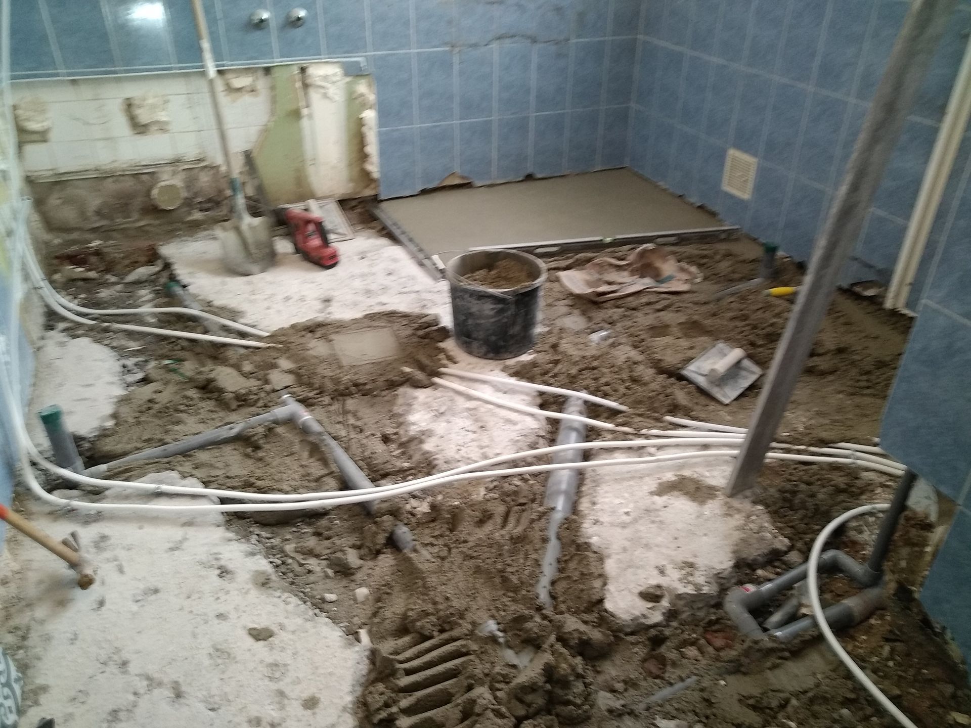 Début de rénovation d'une salle de bain
