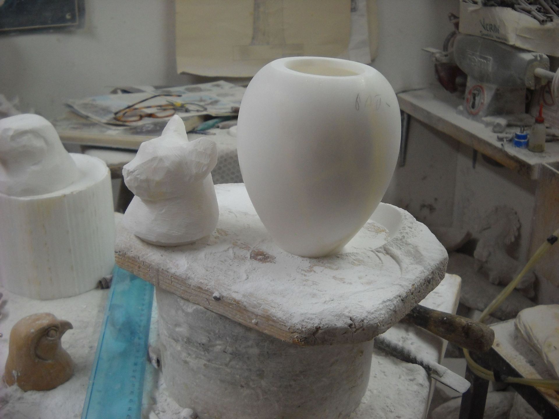 Cat Falcon Dog Bird Pet Urn