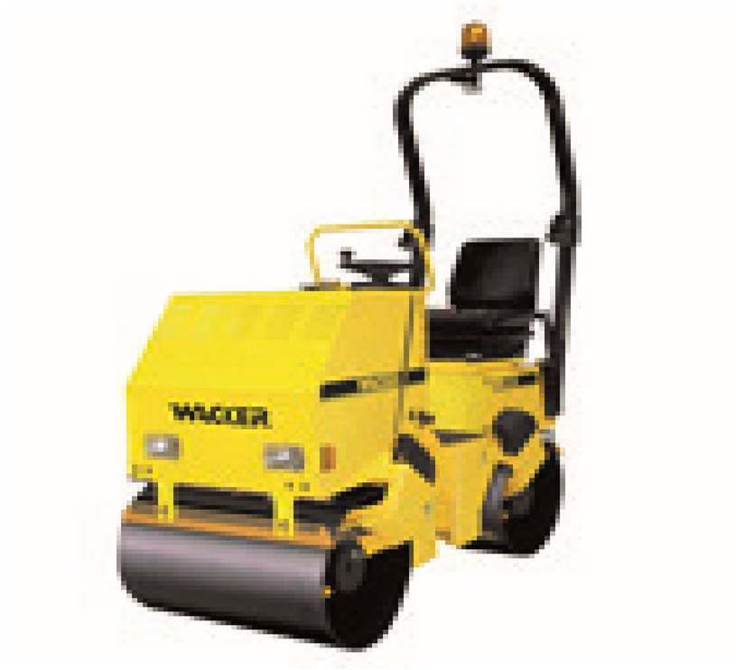 Un rodillo vibratorio tándem autopropulsado Wacker Neuson de color amarillo para compactar tierra o asfalto.