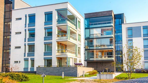 Pienkerrostalot ja muut rakennusprojektit