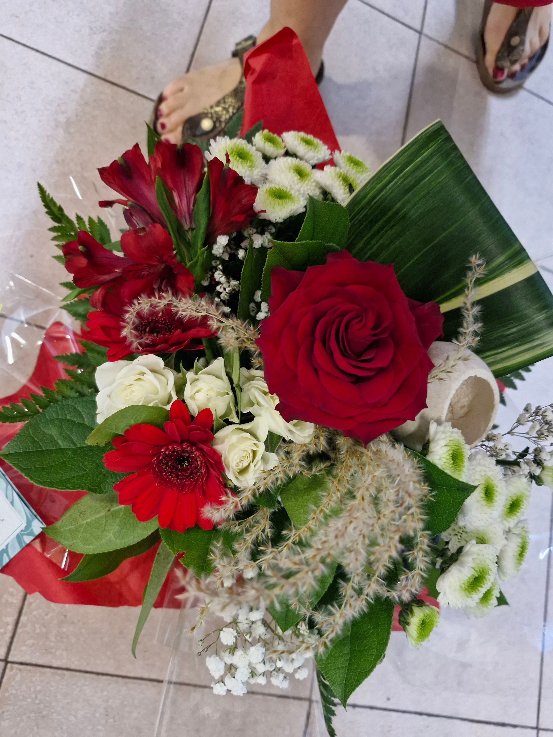 Bouquet de fleurs couleur rouge