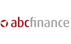 Das Logo von ABC Finance ist rot und weiß auf weißem Hintergrund.