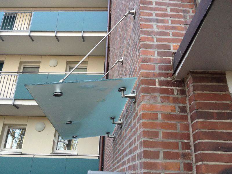 Fenster / Haustüren / Vordächer