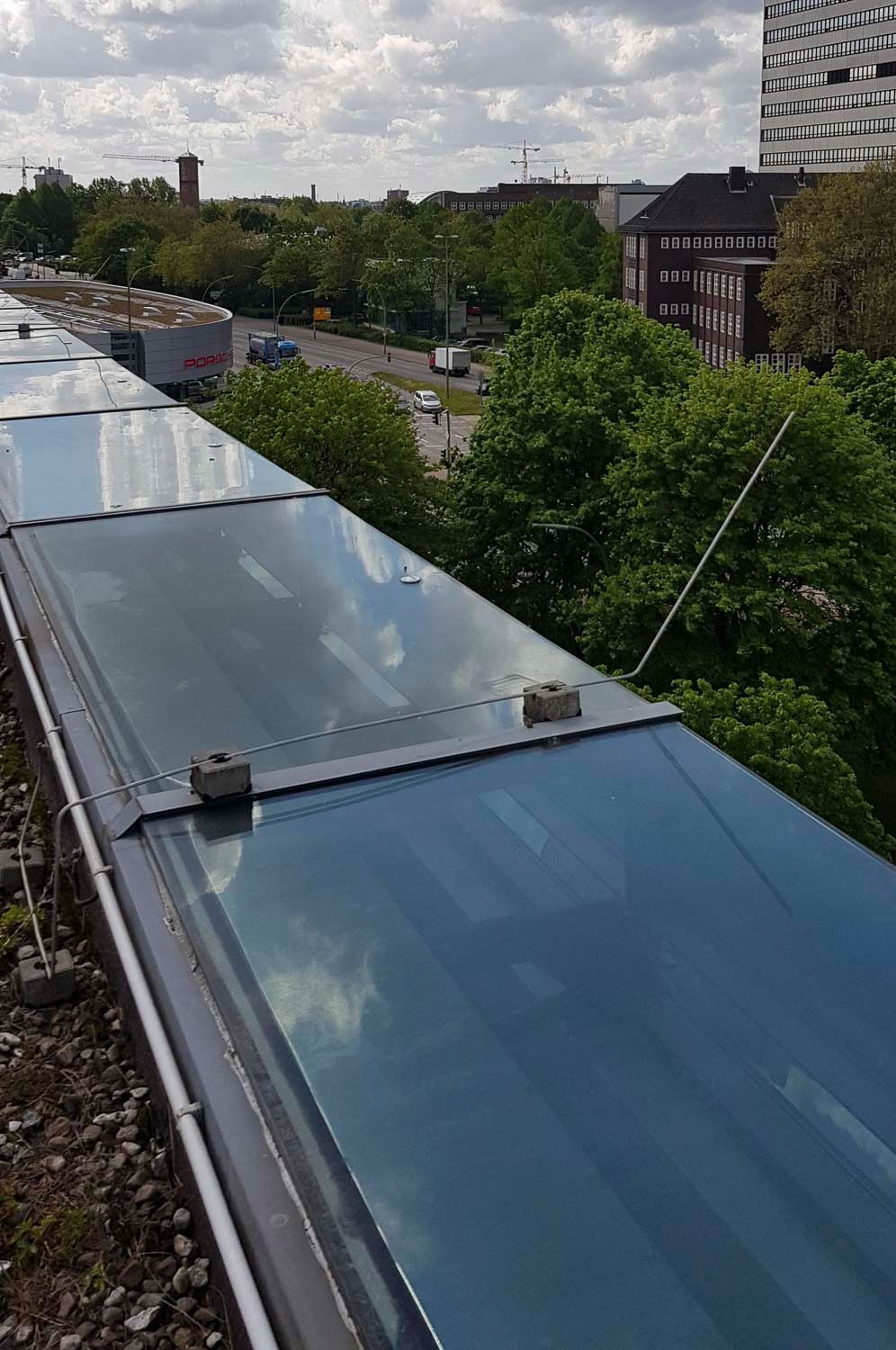 Fenster / Haustüren / Vordächer