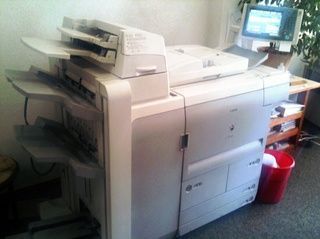 Speedy's copy services - photocopieuse