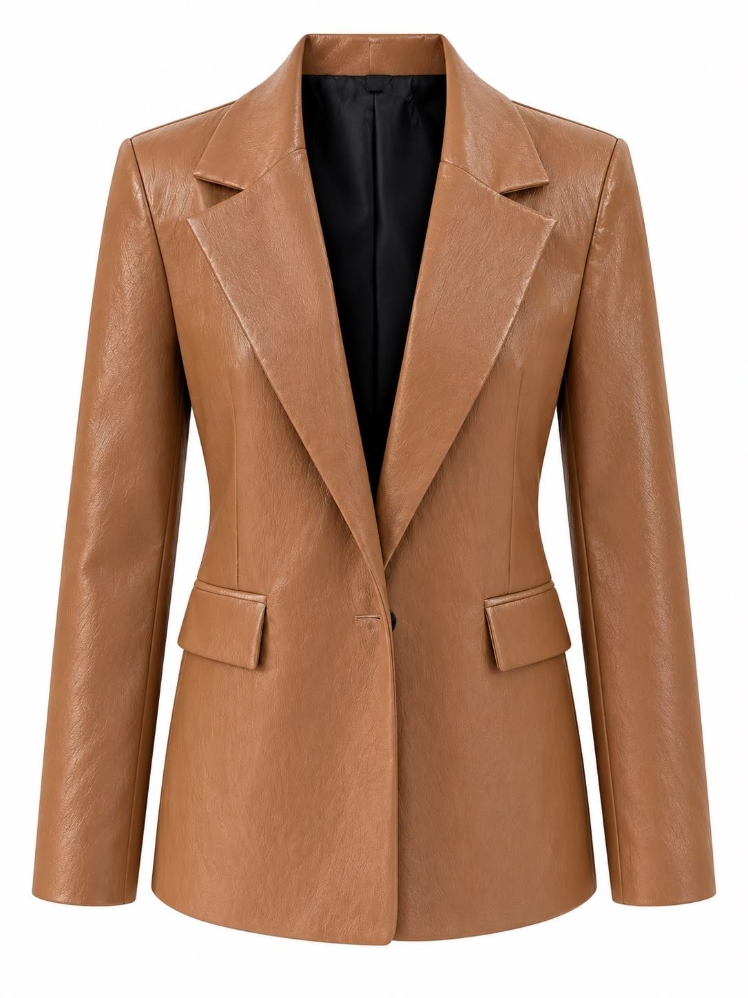 Blazer de lana color camel con forro negro y bolsillos delanteros con solapa, sobre fondo blanco