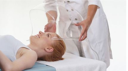 Luo Alt-tekstitunnisteet hakukoneoptimointia ja saavutettavuutta varten. 