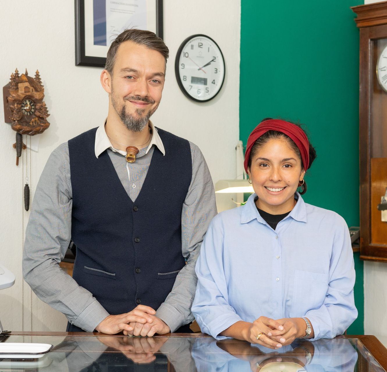 Über uns Bild, Inhaber mit Partnerin