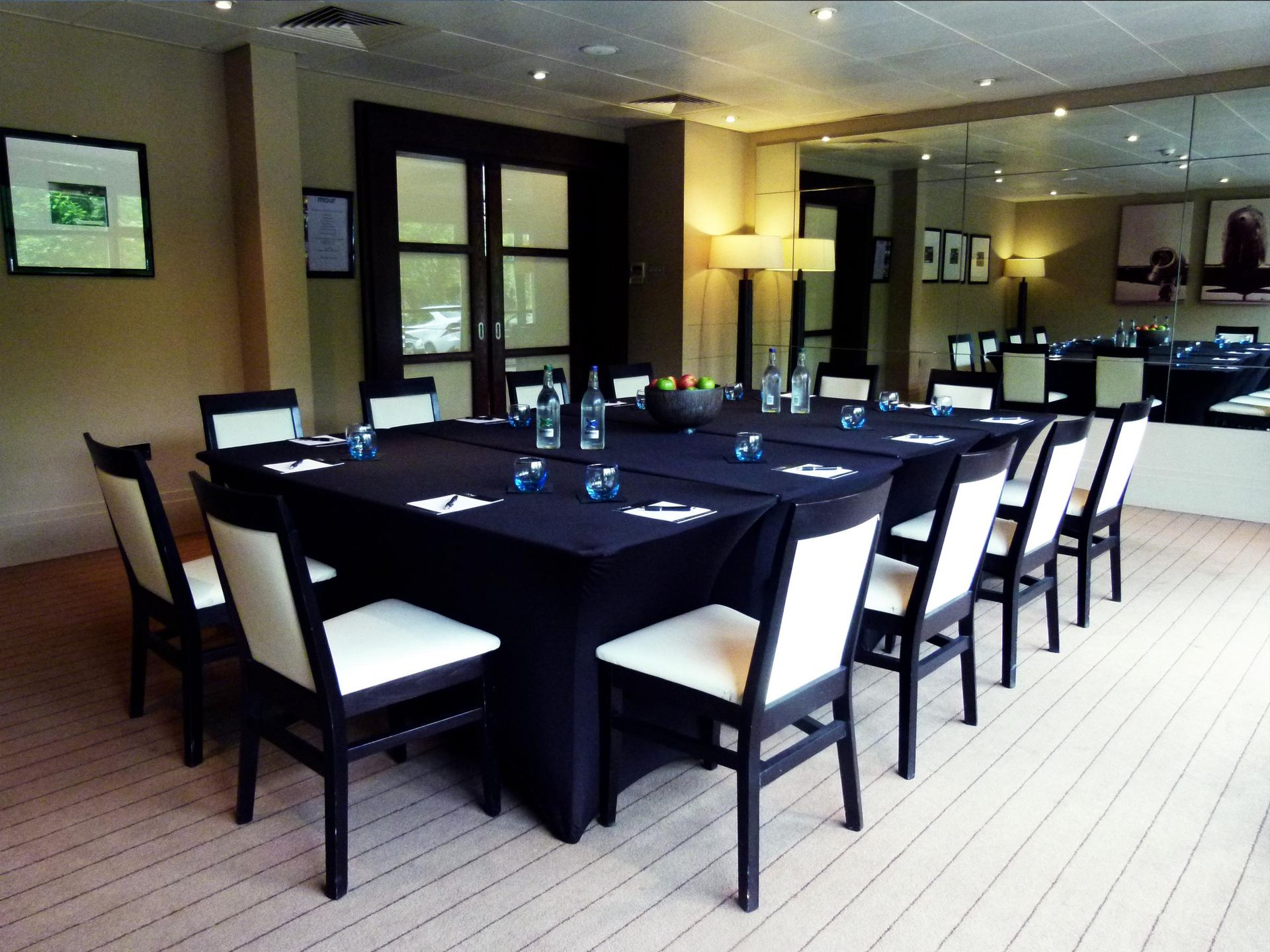 meeting-rooms-events-mour-hotel-bar