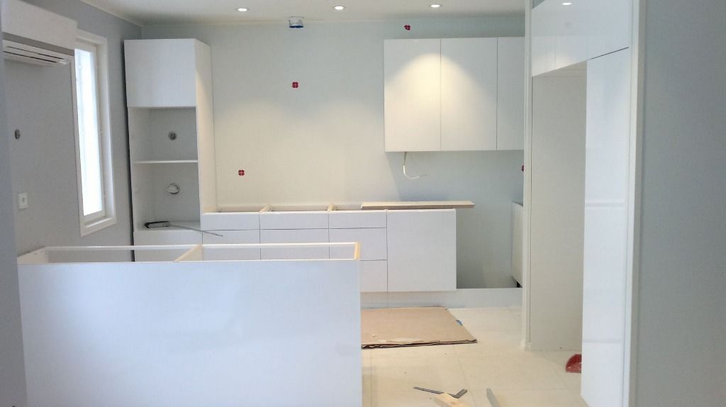 valkoisen keittiön keskeneräiset rakenteet