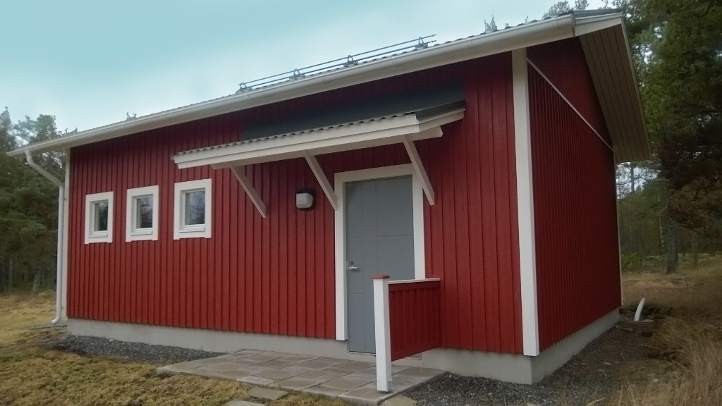 Perinteinen puna-valkoinen varasto