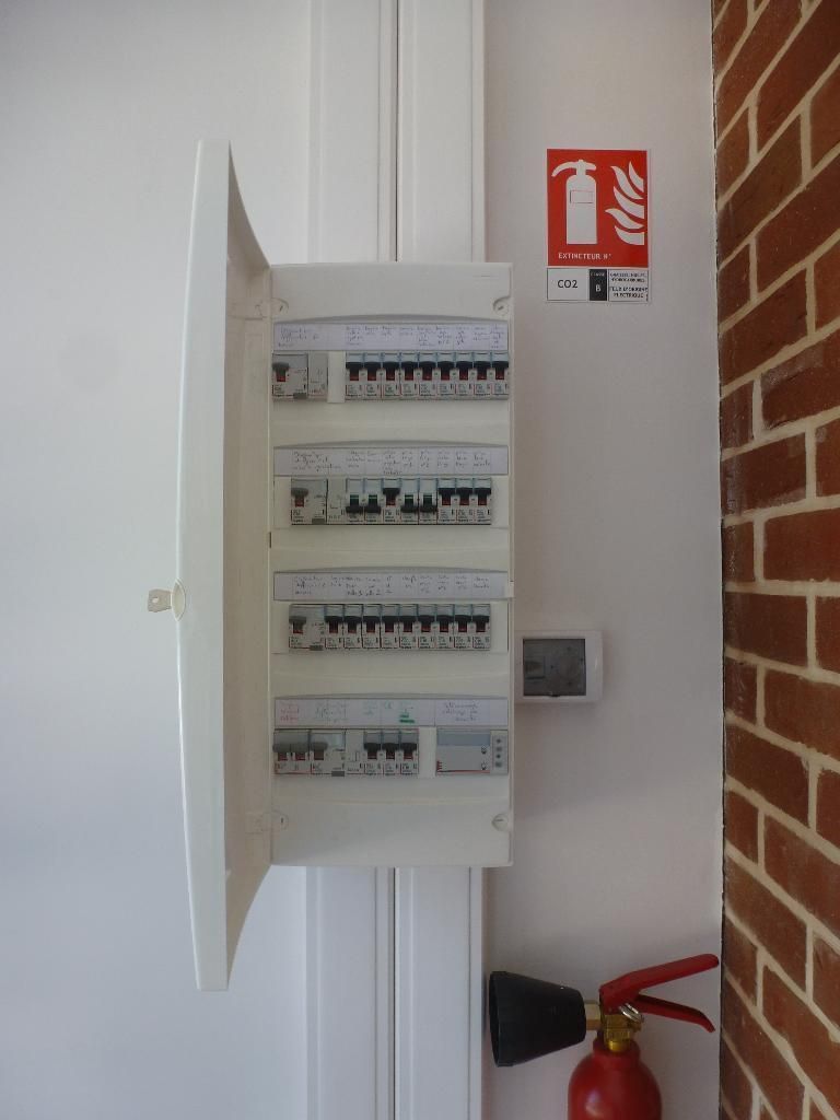 Tableau électrique Cerny les Bucy