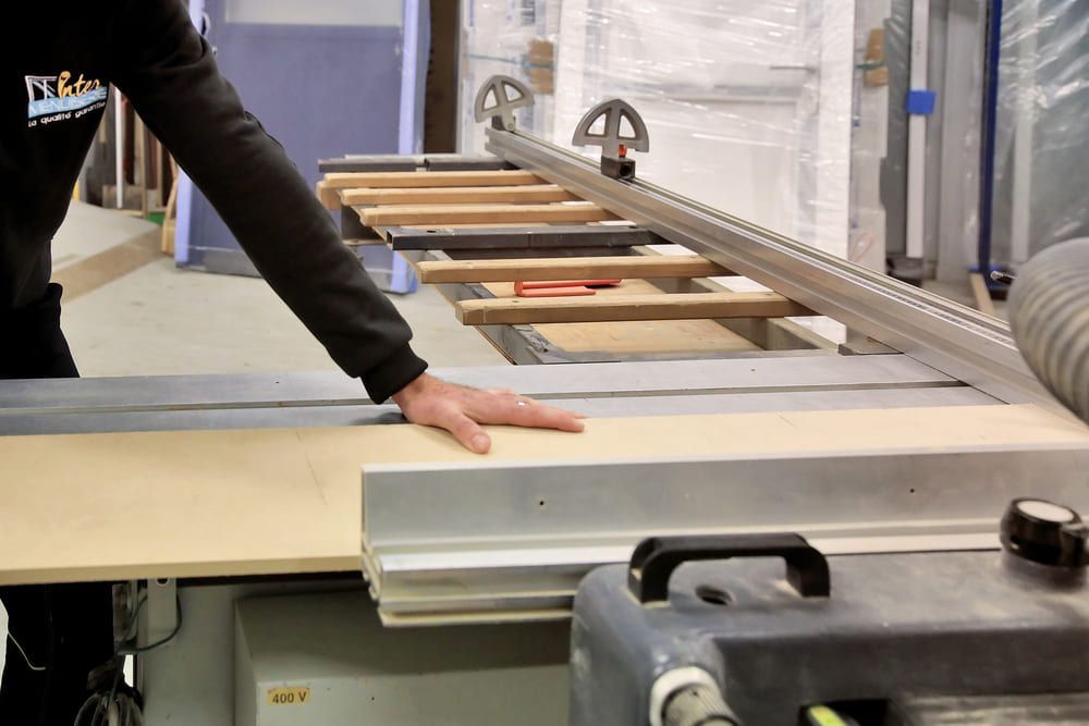 Etape de découpe de bois 3