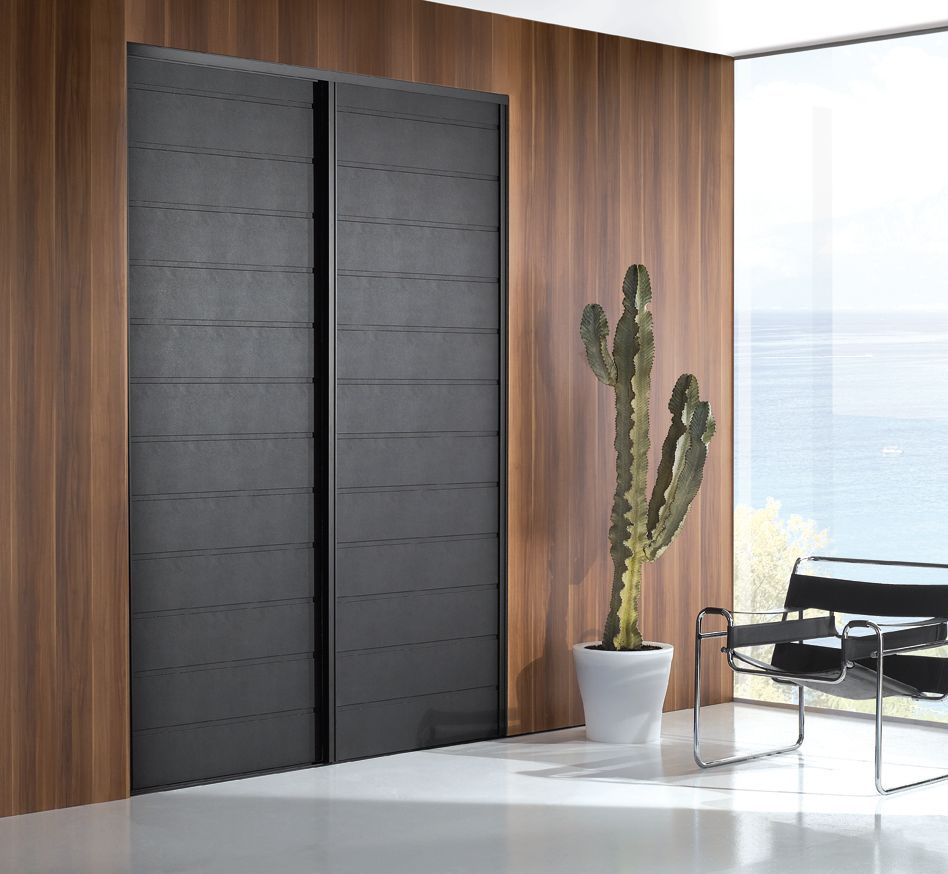 Portes coulissantes d'intérieur noires