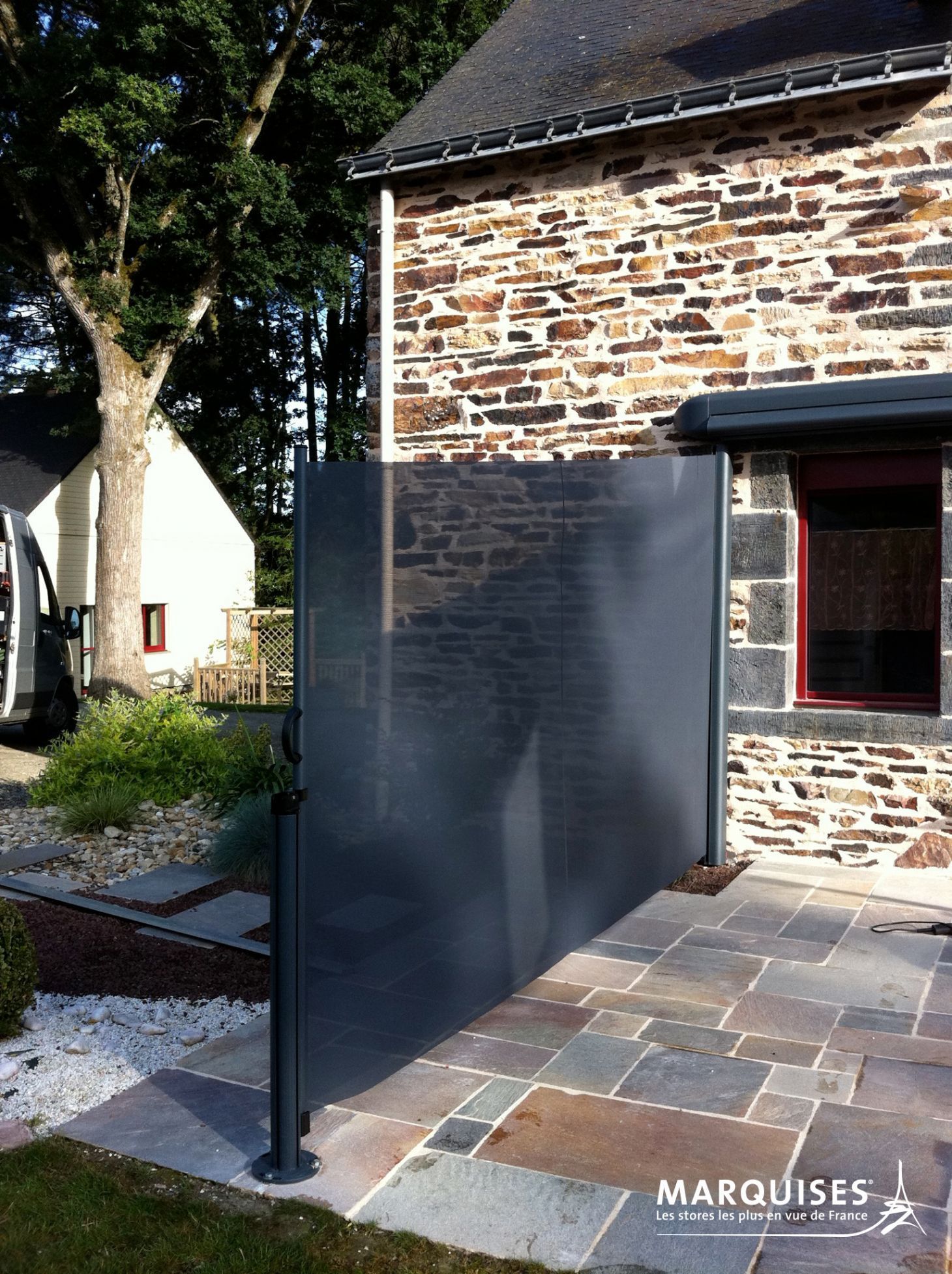 Brise vue. Store déroulant.