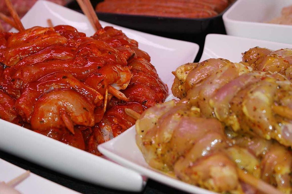 viande et brochettes