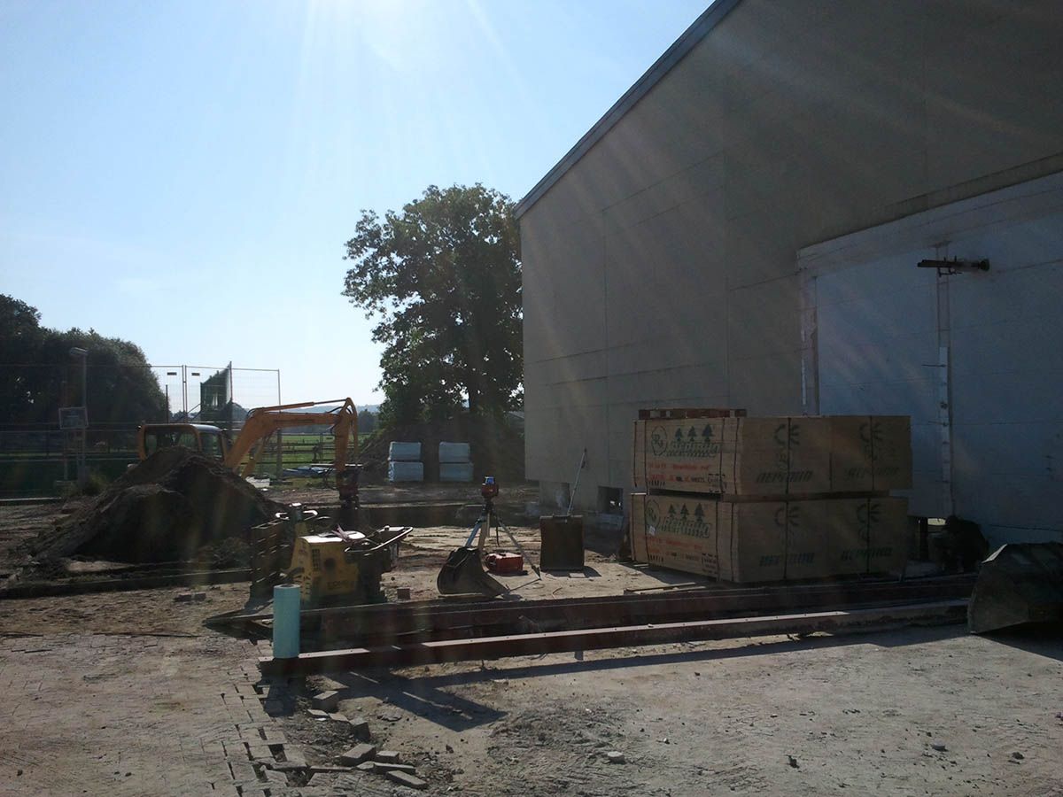 Gewerbebau Sporthalle