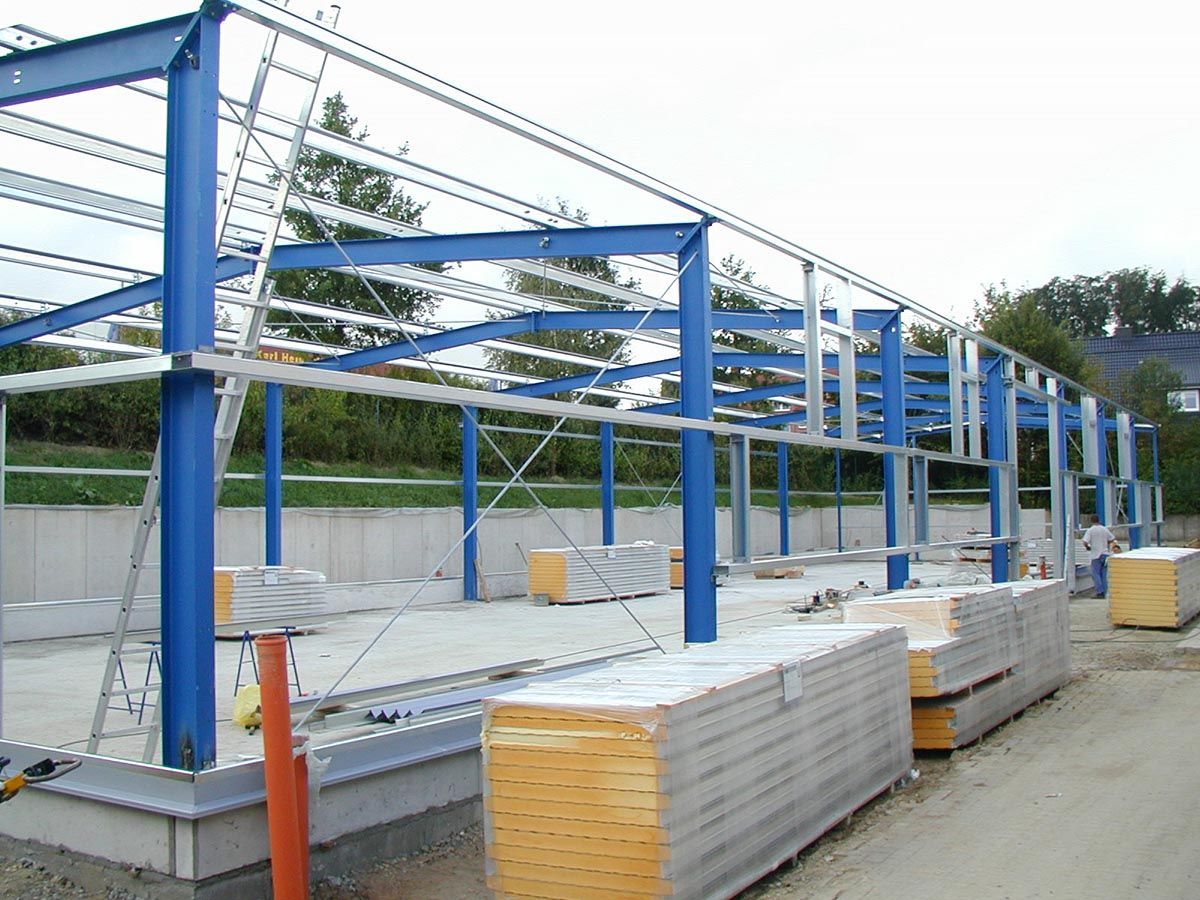 Gewerbebau Fertigungshalle