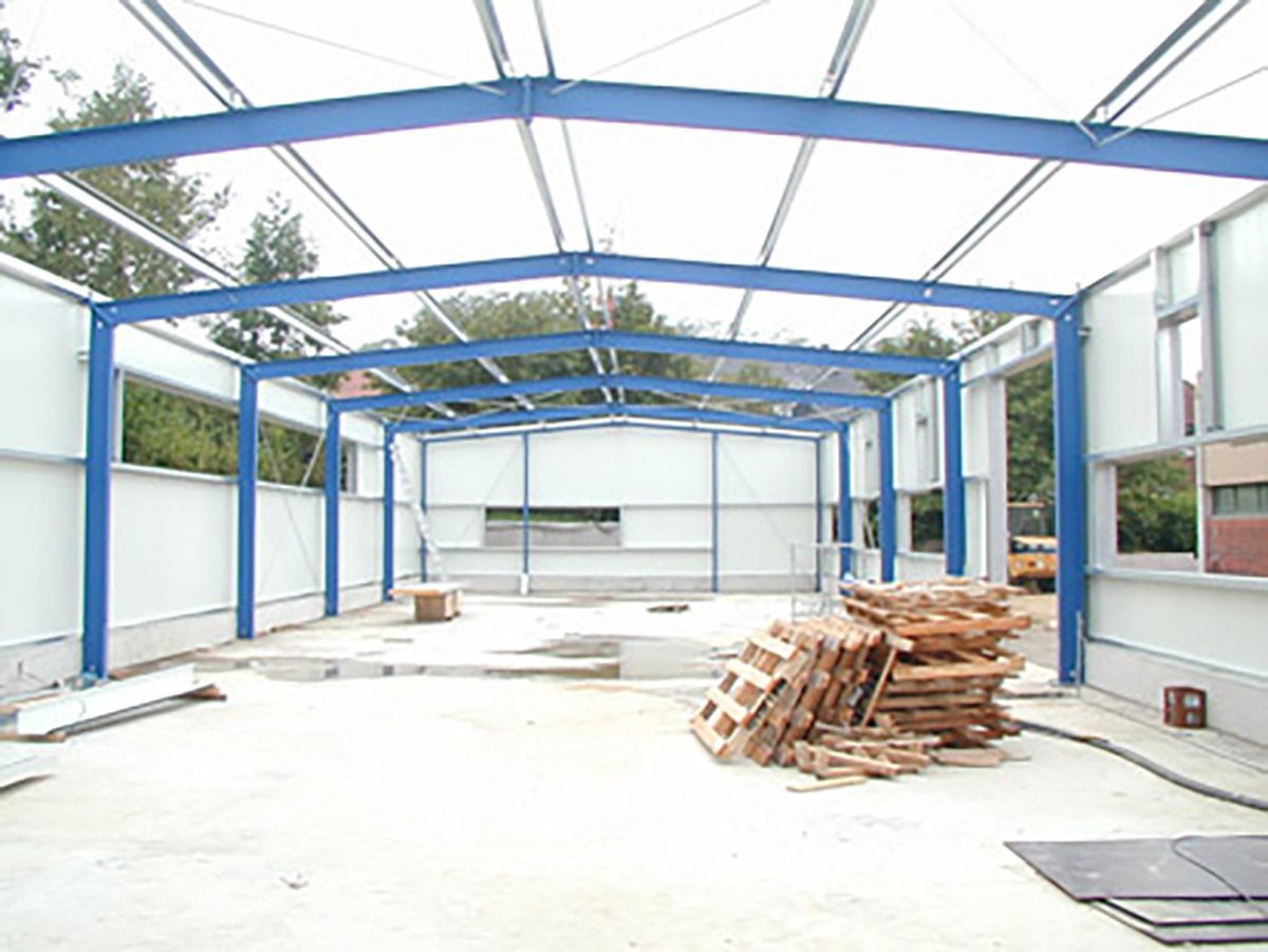 Gewerbebau Fertigungshalle