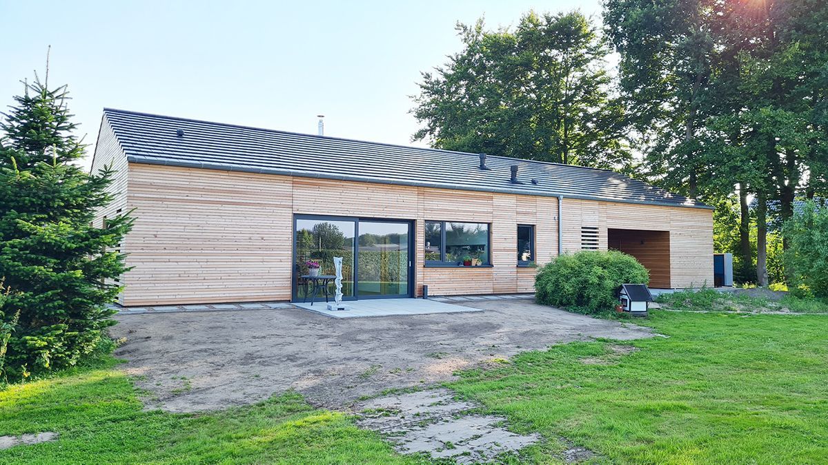 Haus D - Ansichten und Bauverlauf