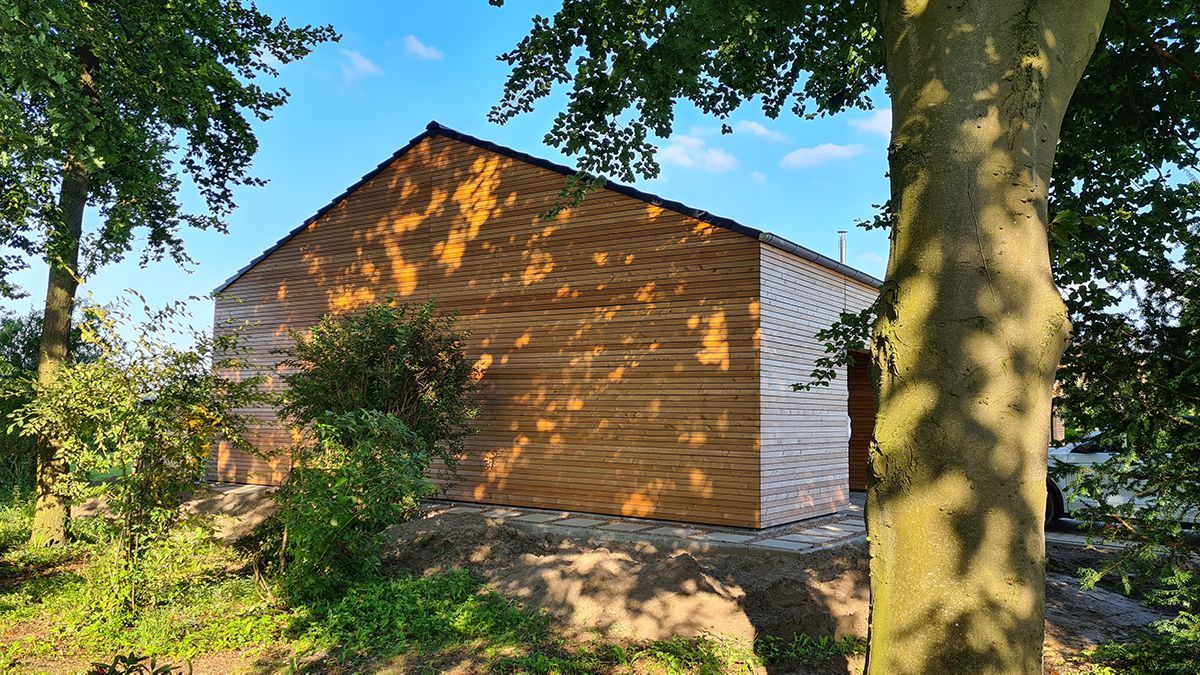 Haus D - Ansichten und Bauverlauf