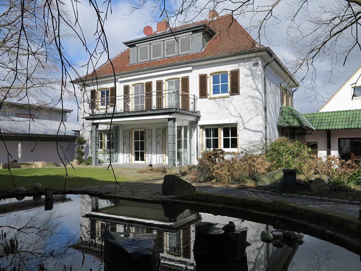 Villa H