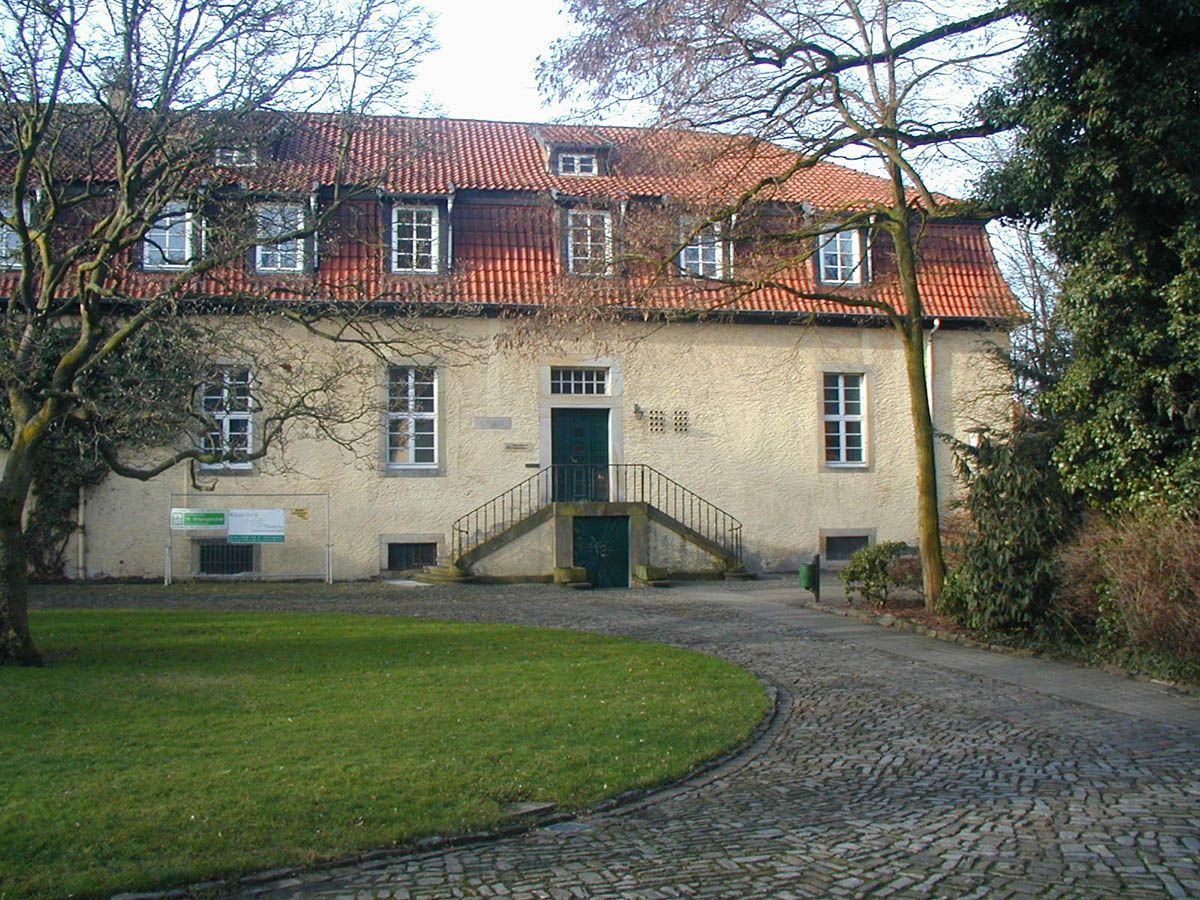 Haus D - Ansichten und Bauverlauf