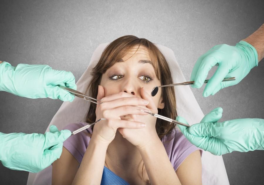 Errores que dañan la salud bucodental