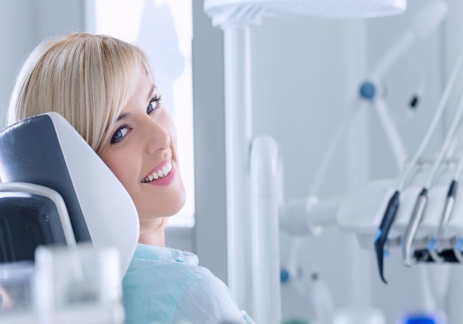 ¿Qué son las carillas dentales?
