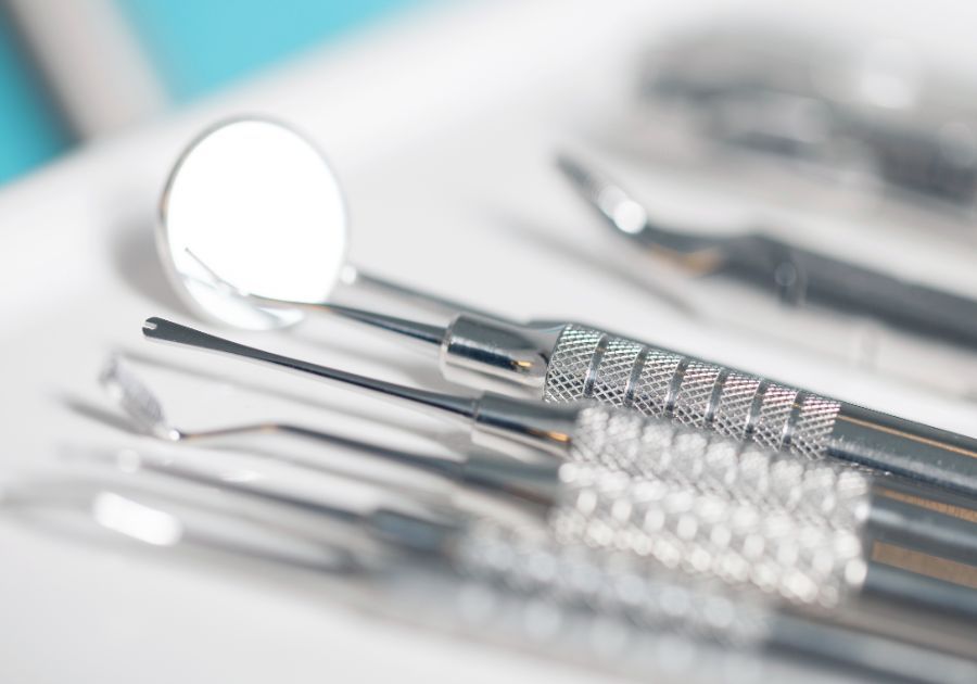 ¿Para qué sirven los implantes dentales?