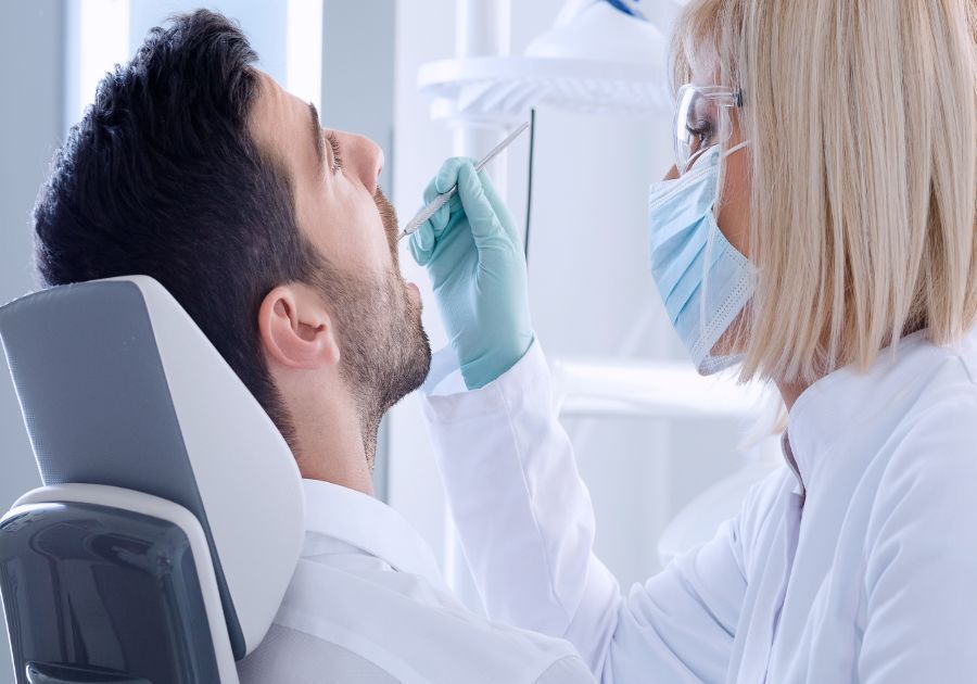 Implantes dentales con poco hueso